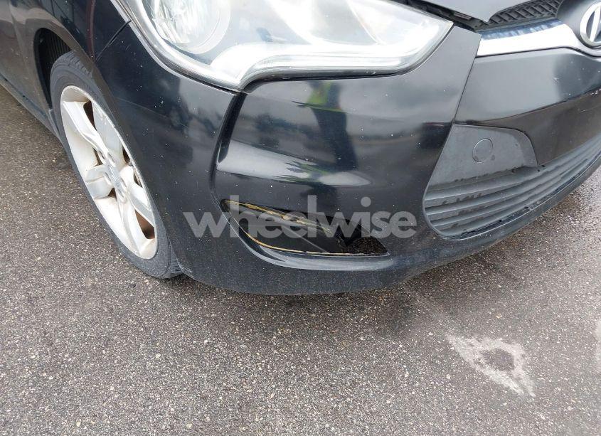 Photo 13 of 2013 Hyundai Veloster BASE W/GRAY (VIN KMHTC6AD3DU087749)