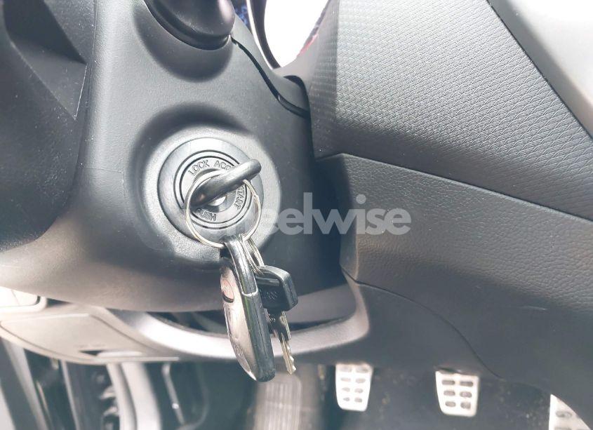 Photo 11 of 2013 Hyundai Veloster BASE W/GRAY (VIN KMHTC6AD3DU131832)