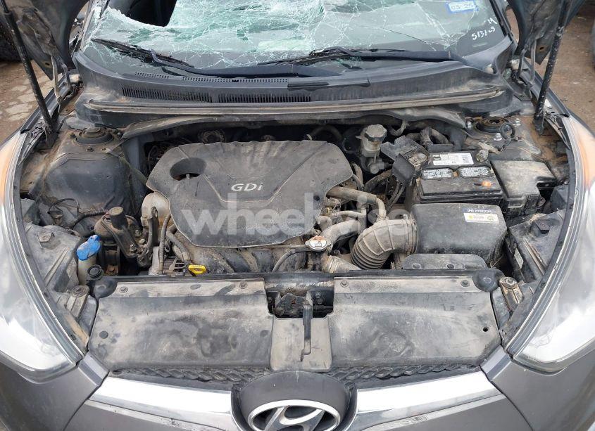 Photo 10 of 2016 Hyundai Veloster (VIN KMHTC6AD3GU248363)