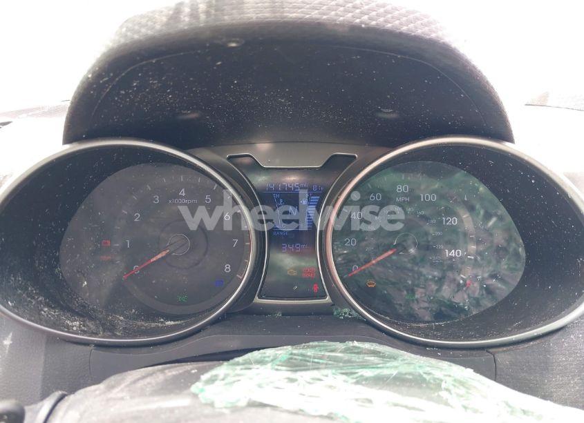 Photo 7 of 2016 Hyundai Veloster (VIN KMHTC6AD3GU248363)