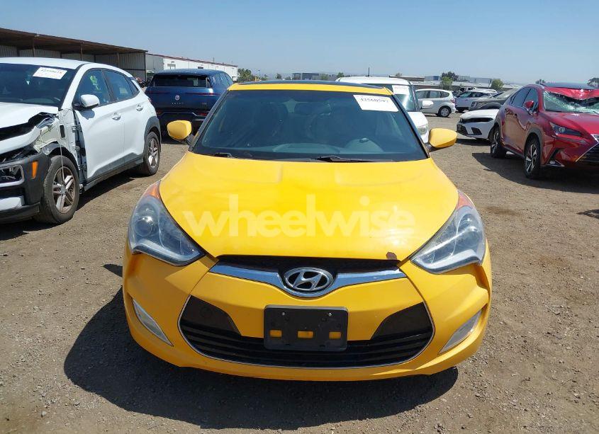 Photo 12 of 2017 Hyundai Veloster VALUE EDITION (VIN KMHTC6AD3HU315223)