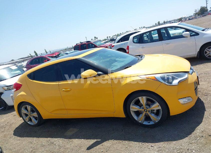 Photo 13 of 2017 Hyundai Veloster VALUE EDITION (VIN KMHTC6AD3HU315223)