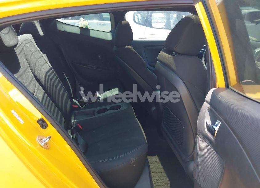 Photo 8 of 2017 Hyundai Veloster VALUE EDITION (VIN KMHTC6AD3HU315223)