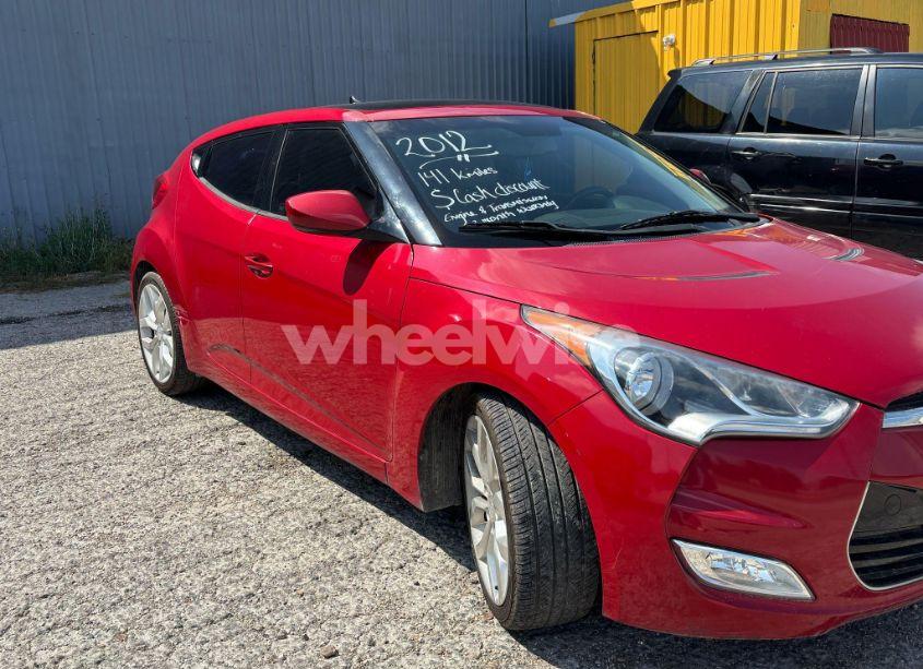2012 Hyundai Veloster (VIN KMHTC6AD4CU027235) main photo