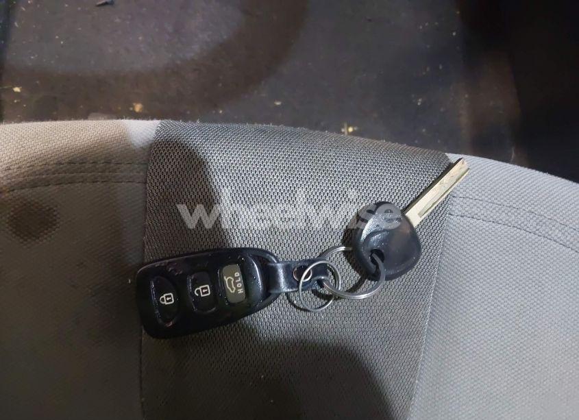 Photo 11 of 2012 Hyundai Veloster BASE W/GRAY (VIN KMHTC6AD4CU031950)