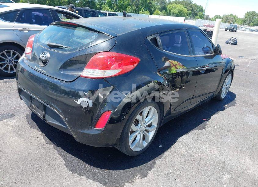 Photo 4 of 2012 Hyundai Veloster BASE W/GRAY (VIN KMHTC6AD4CU070537)