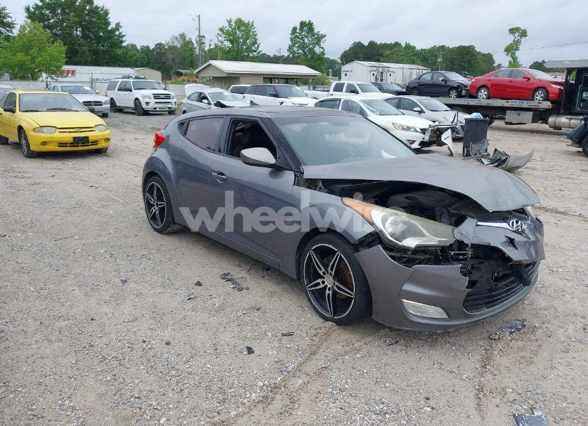 2012 Hyundai Veloster BASE W/BLACK/BASE W/GRAY/BASE W/RED/BLACK (VIN KMHTC6AD4CU073504) main photo