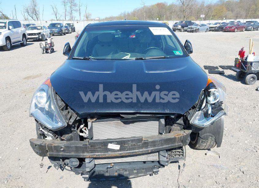 Photo 12 of 2013 Hyundai Veloster BASE W/GRAY (VIN KMHTC6AD4DU131242)