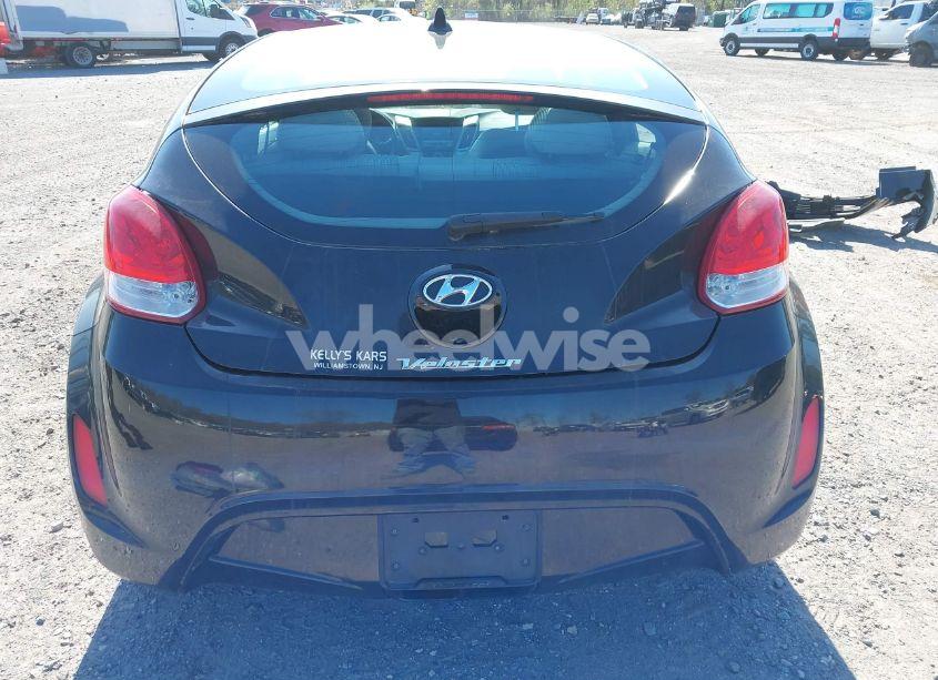 Photo 16 of 2013 Hyundai Veloster BASE W/GRAY (VIN KMHTC6AD4DU131242)