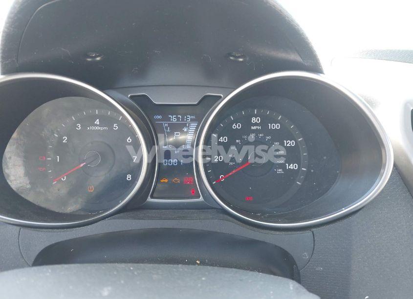 Photo 7 of 2013 Hyundai Veloster BASE W/GRAY (VIN KMHTC6AD4DU131242)