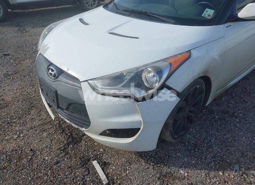 Photo 6 of 2013 Hyundai Veloster BASE W/GRAY (VIN KMHTC6AD4DU140121)