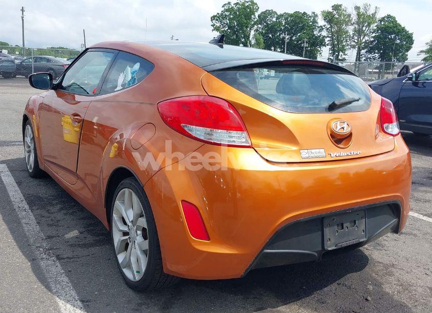 Photo 3 of 2013 Hyundai Veloster BASE W/BLACK (VIN KMHTC6AD4DU169568)