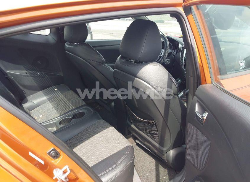 Photo 8 of 2013 Hyundai Veloster BASE W/BLACK (VIN KMHTC6AD4DU169568)