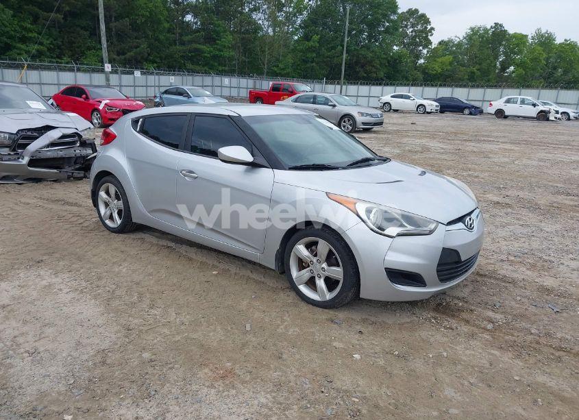2012 Hyundai Veloster BASE W/BLACK (VIN KMHTC6AD5CU036042) main photo