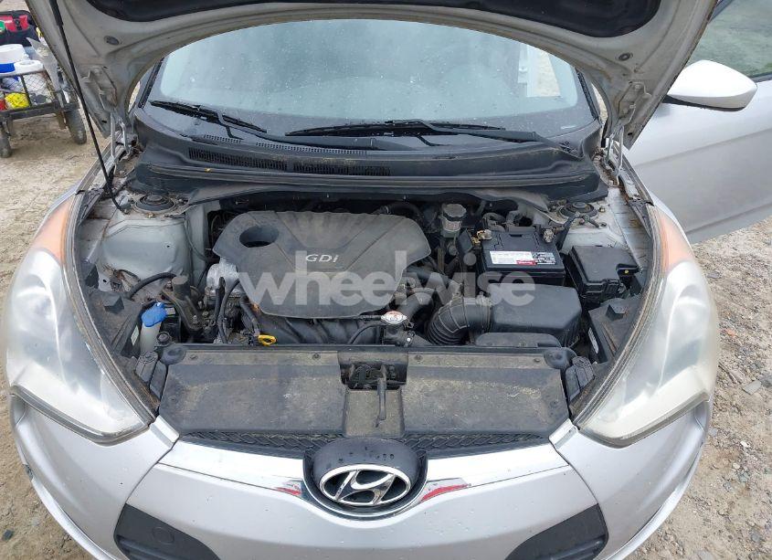 Photo 10 of 2012 Hyundai Veloster BASE W/BLACK (VIN KMHTC6AD5CU036042)
