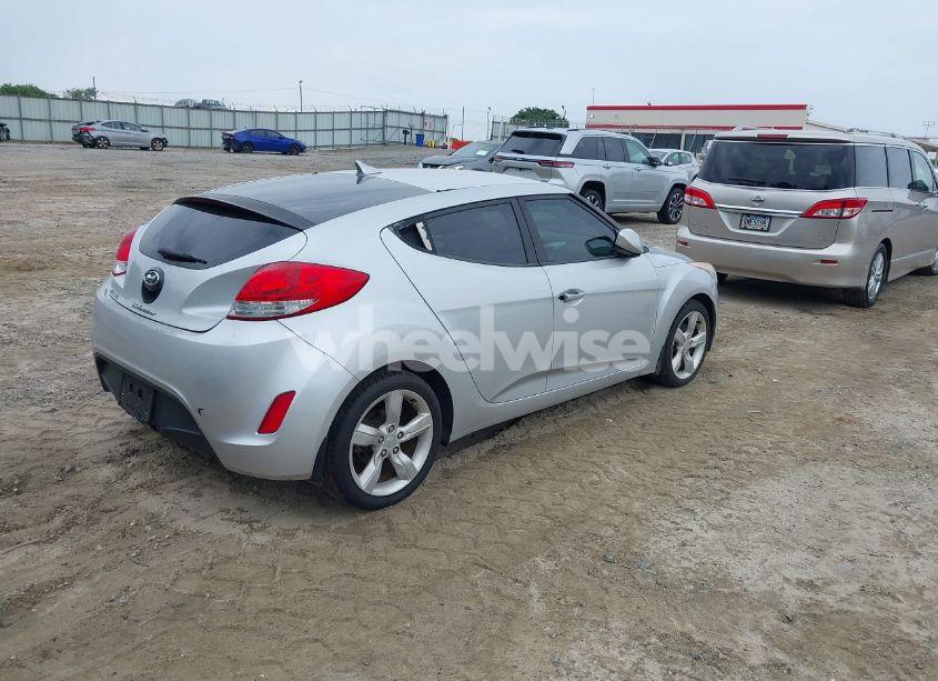 Photo 4 of 2012 Hyundai Veloster BASE W/BLACK (VIN KMHTC6AD5CU036042)