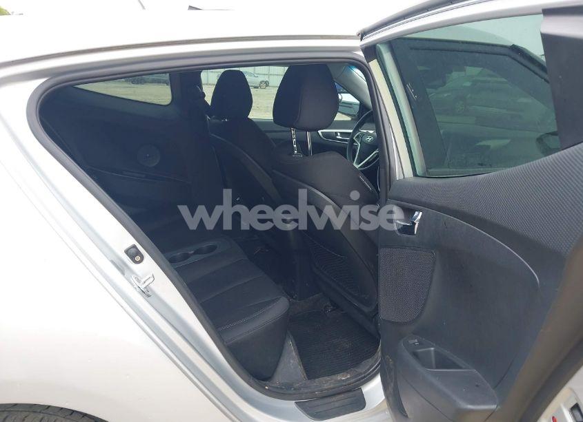 Photo 8 of 2012 Hyundai Veloster BASE W/BLACK (VIN KMHTC6AD5CU036042)