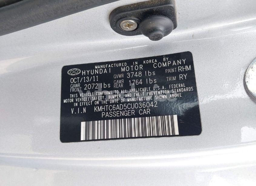 Photo 9 of 2012 Hyundai Veloster BASE W/BLACK (VIN KMHTC6AD5CU036042)