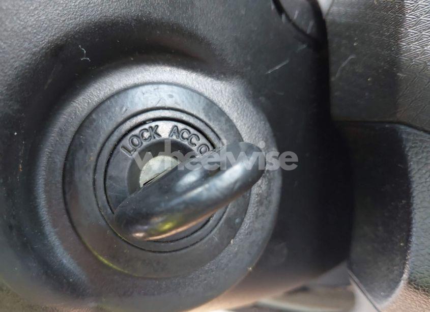 Photo 11 of 2012 Hyundai Veloster BASE W/BLACK (VIN KMHTC6AD5CU039913)