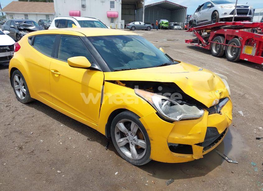 2012 Hyundai Veloster BASE W/BLACK (VIN KMHTC6AD5CU046702) main photo