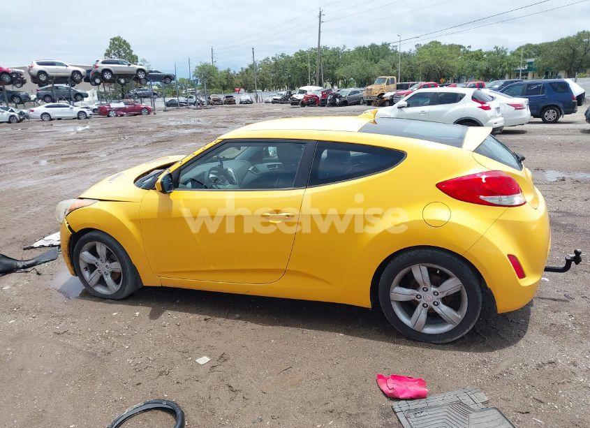 Photo 14 of 2012 Hyundai Veloster BASE W/BLACK (VIN KMHTC6AD5CU046702)