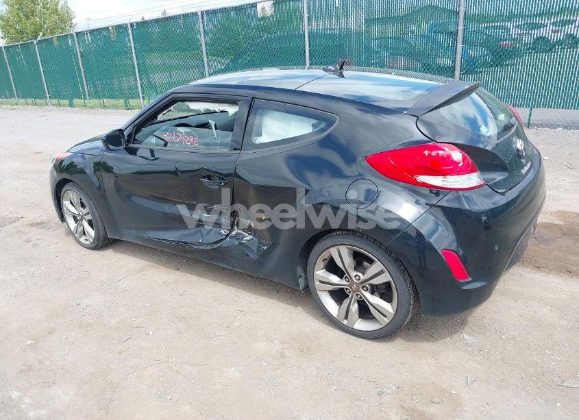 Photo 3 of 2013 Hyundai Veloster BASE W/BLACK (VIN KMHTC6AD5DU084996)