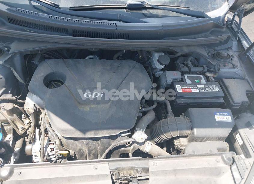 Photo 10 of 2016 Hyundai Veloster (VIN KMHTC6AD5GU288315)