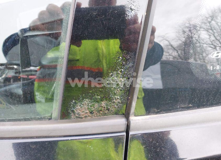 Photo 13 of 2012 Hyundai Veloster BASE W/BLACK (VIN KMHTC6AD6CU020657)