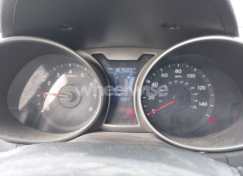 Photo 7 of 2012 Hyundai Veloster BASE W/BLACK (VIN KMHTC6AD6CU020657)