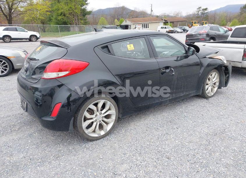 Photo 4 of 2012 Hyundai Veloster BASE W/GRAY (VIN KMHTC6AD6CU054422)