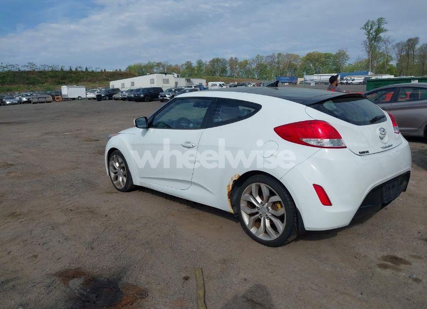 Photo 3 of 2012 Hyundai Veloster BASE W/GRAY (VIN KMHTC6AD6CU063301)