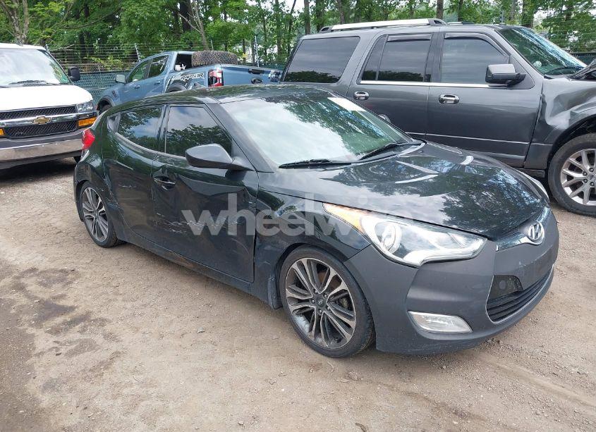 2013 Hyundai Veloster BASE W/GRAY (VIN KMHTC6AD6DU105953) main photo