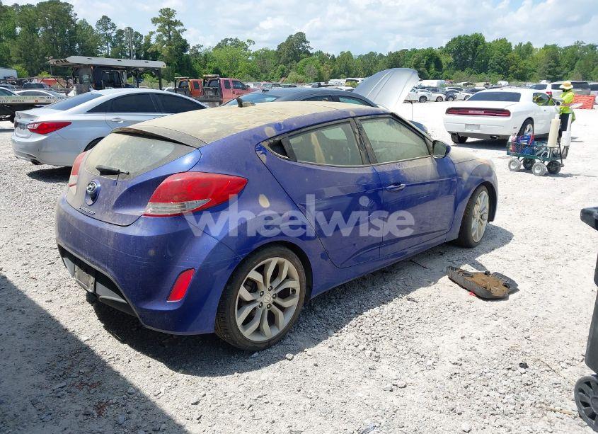 Photo 4 of 2012 Hyundai Veloster BASE W/GRAY (VIN KMHTC6AD7CU050444)