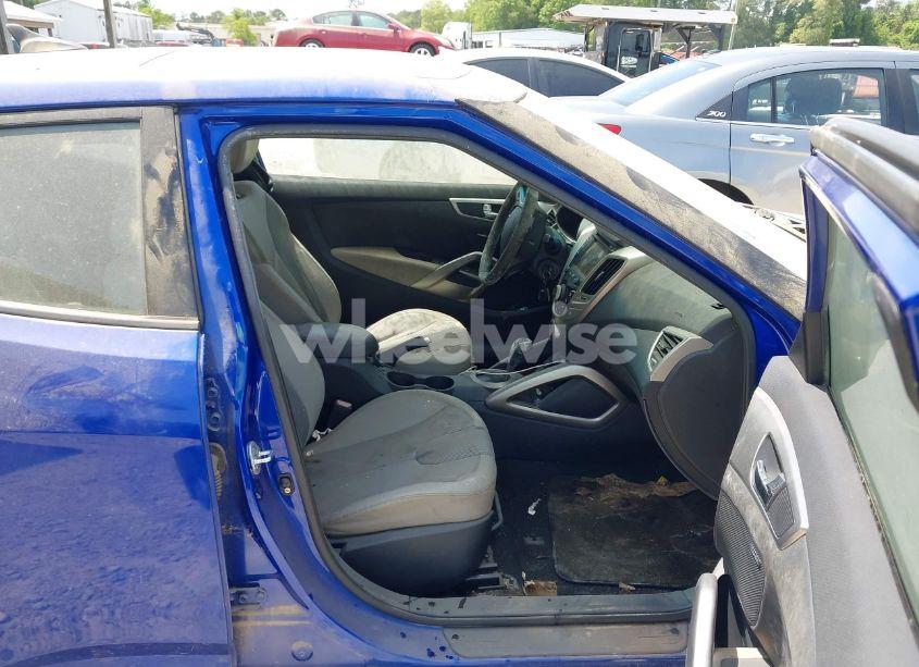 Photo 5 of 2012 Hyundai Veloster BASE W/GRAY (VIN KMHTC6AD7CU050444)