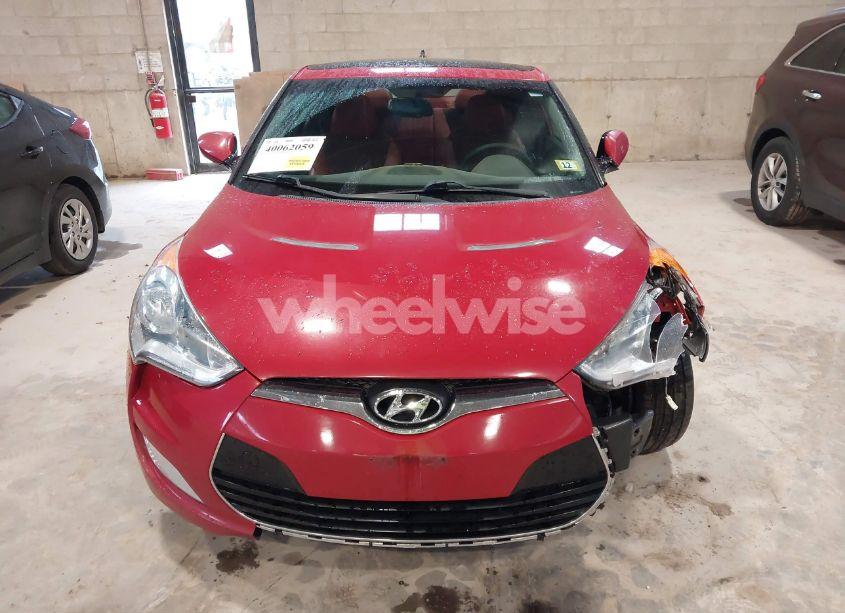Photo 13 of 2013 Hyundai Veloster (VIN KMHTC6AD7DU142638)