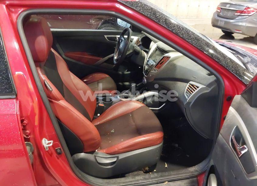 Photo 5 of 2013 Hyundai Veloster (VIN KMHTC6AD7DU142638)