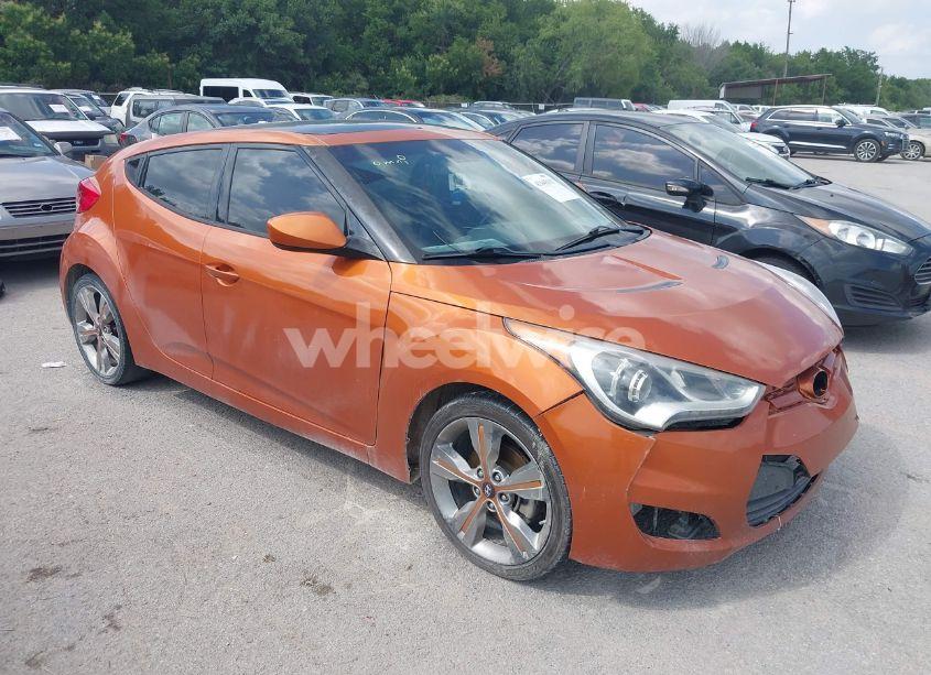 2016 Hyundai Veloster (VIN KMHTC6AD7GU281060) main photo