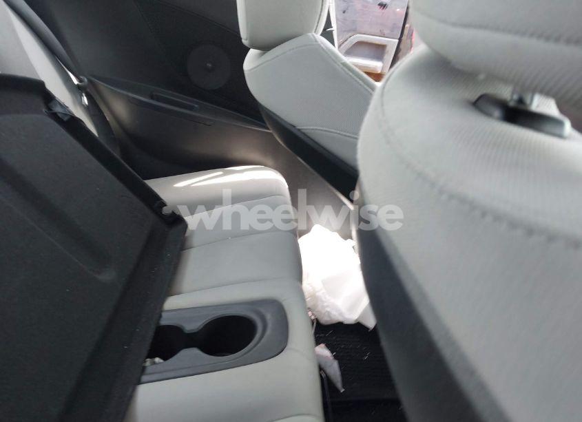 Photo 8 of 2012 Hyundai Veloster BASE W/GRAY (VIN KMHTC6AD8CU019848)