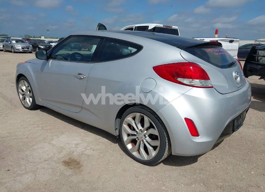 Photo 3 of 2012 Hyundai Veloster BASE W/BLACK (VIN KMHTC6AD8CU022989)