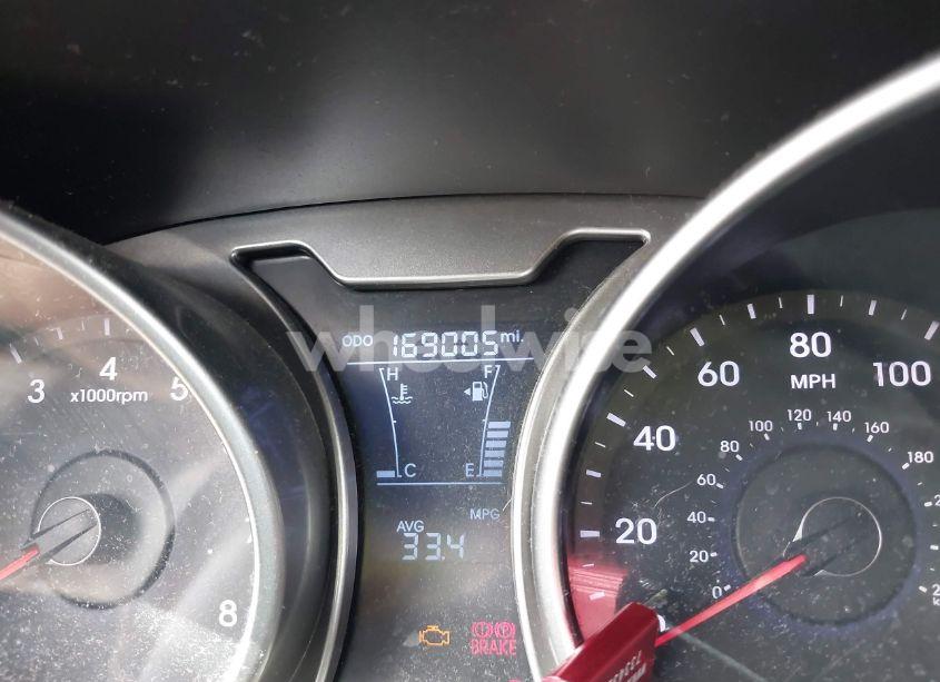 Photo 7 of 2012 Hyundai Veloster BASE W/BLACK (VIN KMHTC6AD8CU022989)