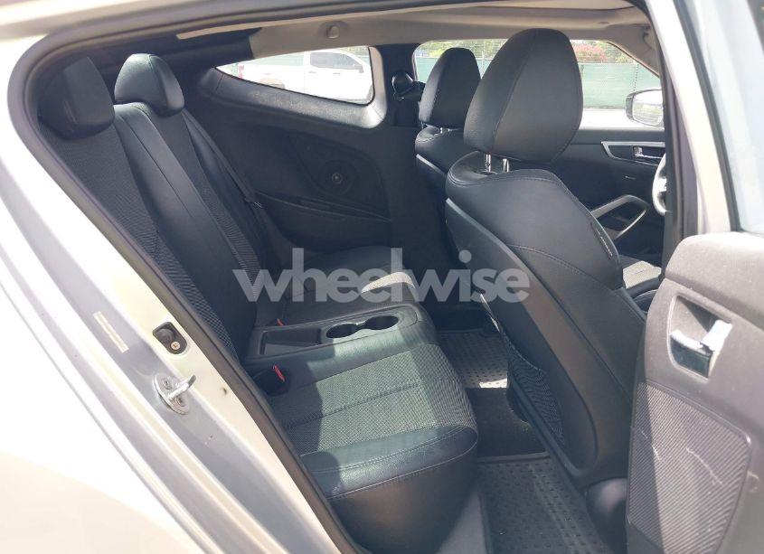 Photo 8 of 2012 Hyundai Veloster BASE W/BLACK (VIN KMHTC6AD8CU022989)