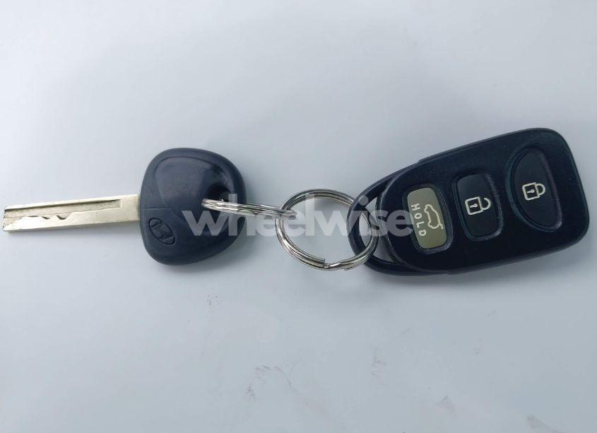 Photo 11 of 2014 Hyundai Veloster BASE W/BLACK (VIN KMHTC6AD8EU182891)