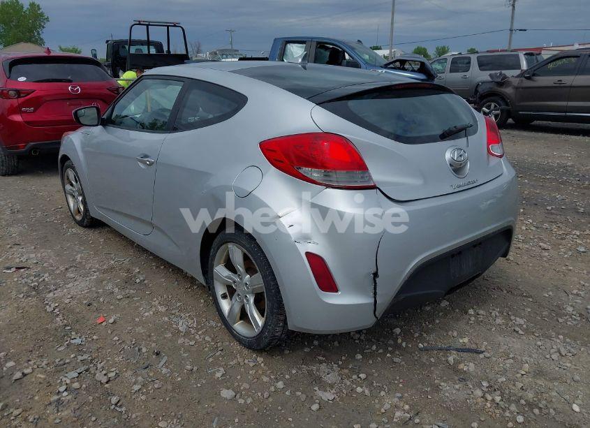 Photo 6 of 2014 Hyundai Veloster BASE W/BLACK (VIN KMHTC6AD8EU182891)