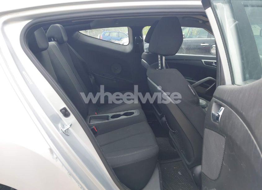 Photo 8 of 2014 Hyundai Veloster BASE W/BLACK (VIN KMHTC6AD8EU182891)