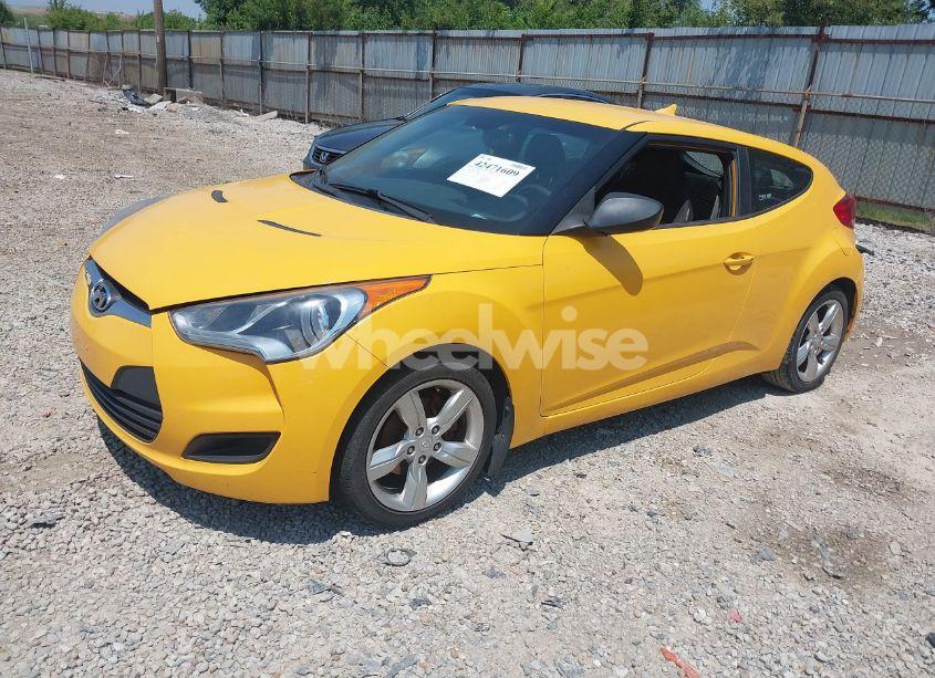 Photo 2 of 2012 Hyundai Veloster BASE W/BLACK (VIN KMHTC6AD9CU074244)