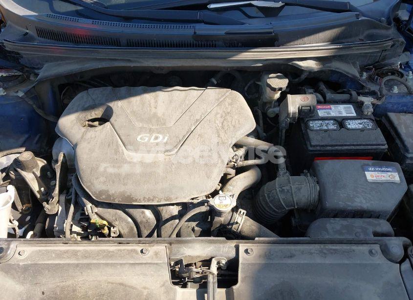 Photo 10 of 2016 Hyundai Veloster (VIN KMHTC6AD9GU303186)