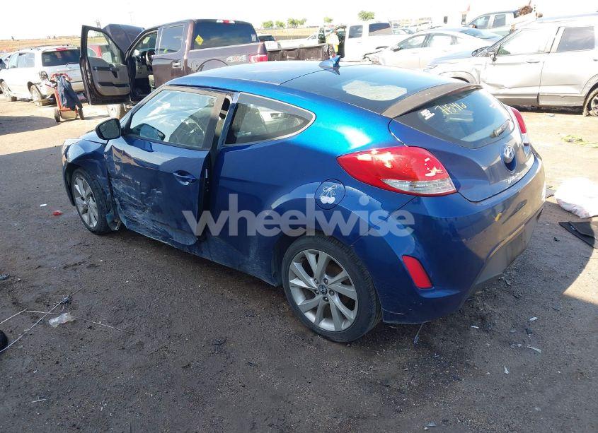 Photo 3 of 2016 Hyundai Veloster (VIN KMHTC6AD9GU303186)