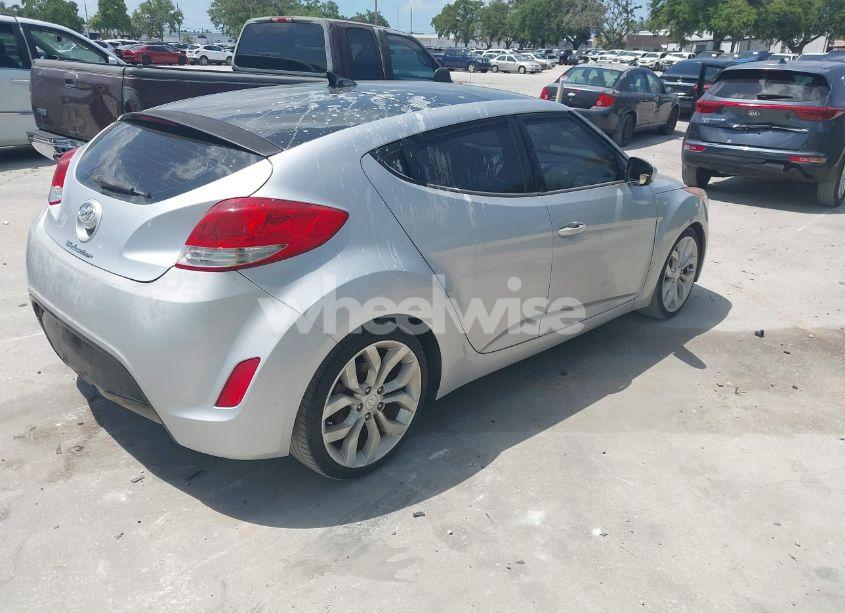 Photo 4 of 2012 Hyundai Veloster BASE W/BLACK (VIN KMHTC6ADXCU028115)