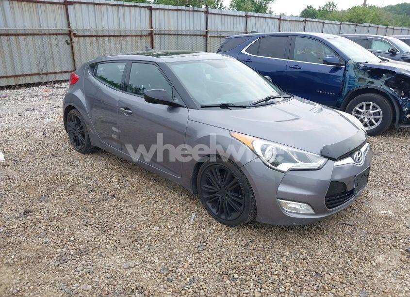 2012 Hyundai Veloster BASE W/BLACK (VIN KMHTC6ADXCU030284) main photo