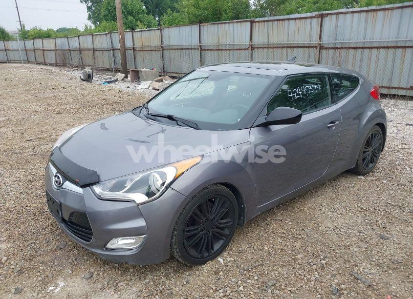Photo 2 of 2012 Hyundai Veloster BASE W/BLACK (VIN KMHTC6ADXCU030284)